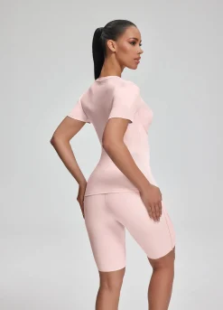 Alltags-T-Shirt mit Contour-Nähten