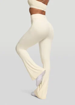 Ausgestellte Leggings mit hoher Taille