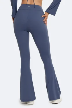 Ausgestellte Leggings mit hoher Taille