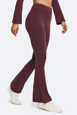 Ausgestellte Leggings mit hoher Taille