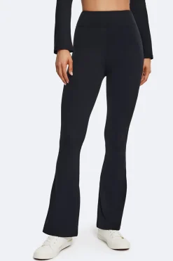 Ausgestellte Leggings mit hoher Taille