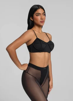 Bralette mit Kontur-Nähten