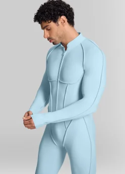 Closed-Back Herosuit