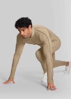Closed-Back Herosuit