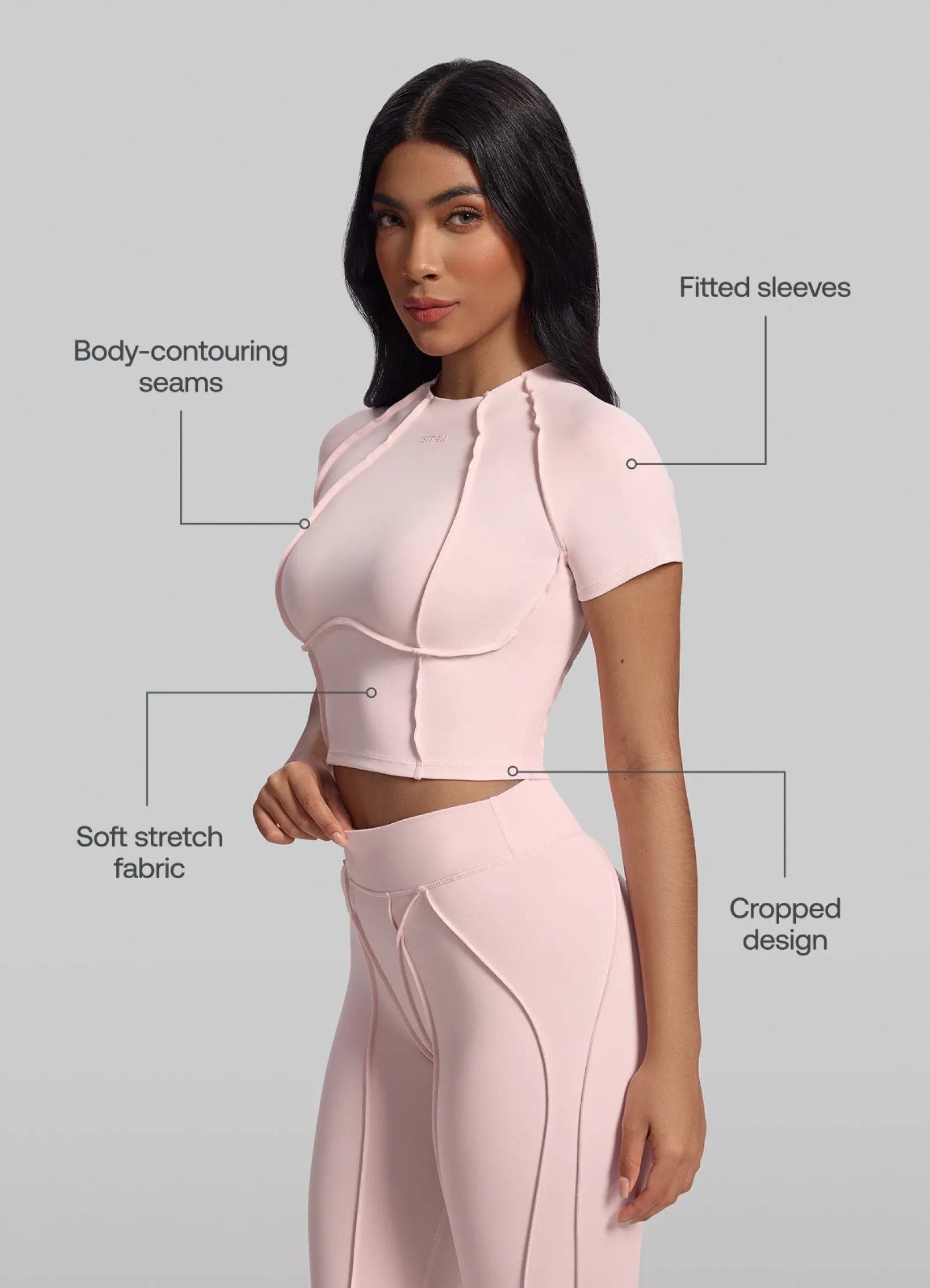 Cropped-Top im figurformendem Schnitt