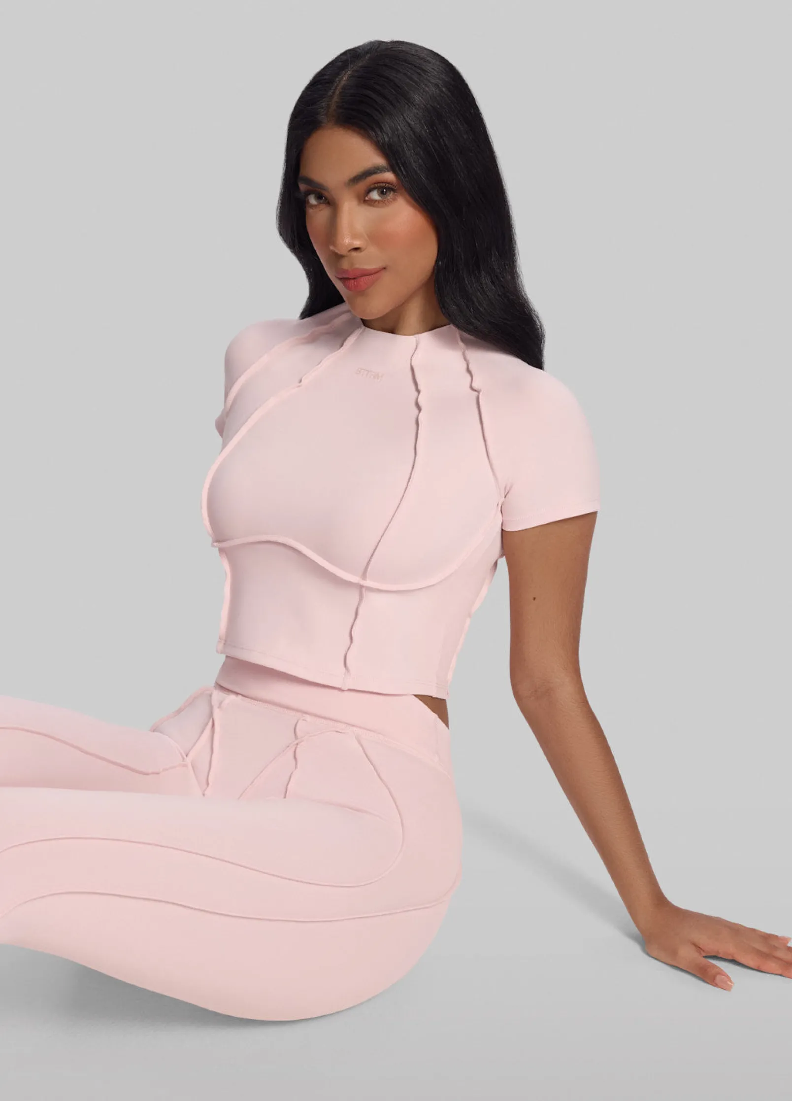 Cropped-Top im figurformendem Schnitt
