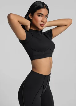 Cropped-Top mit offenem Rücken