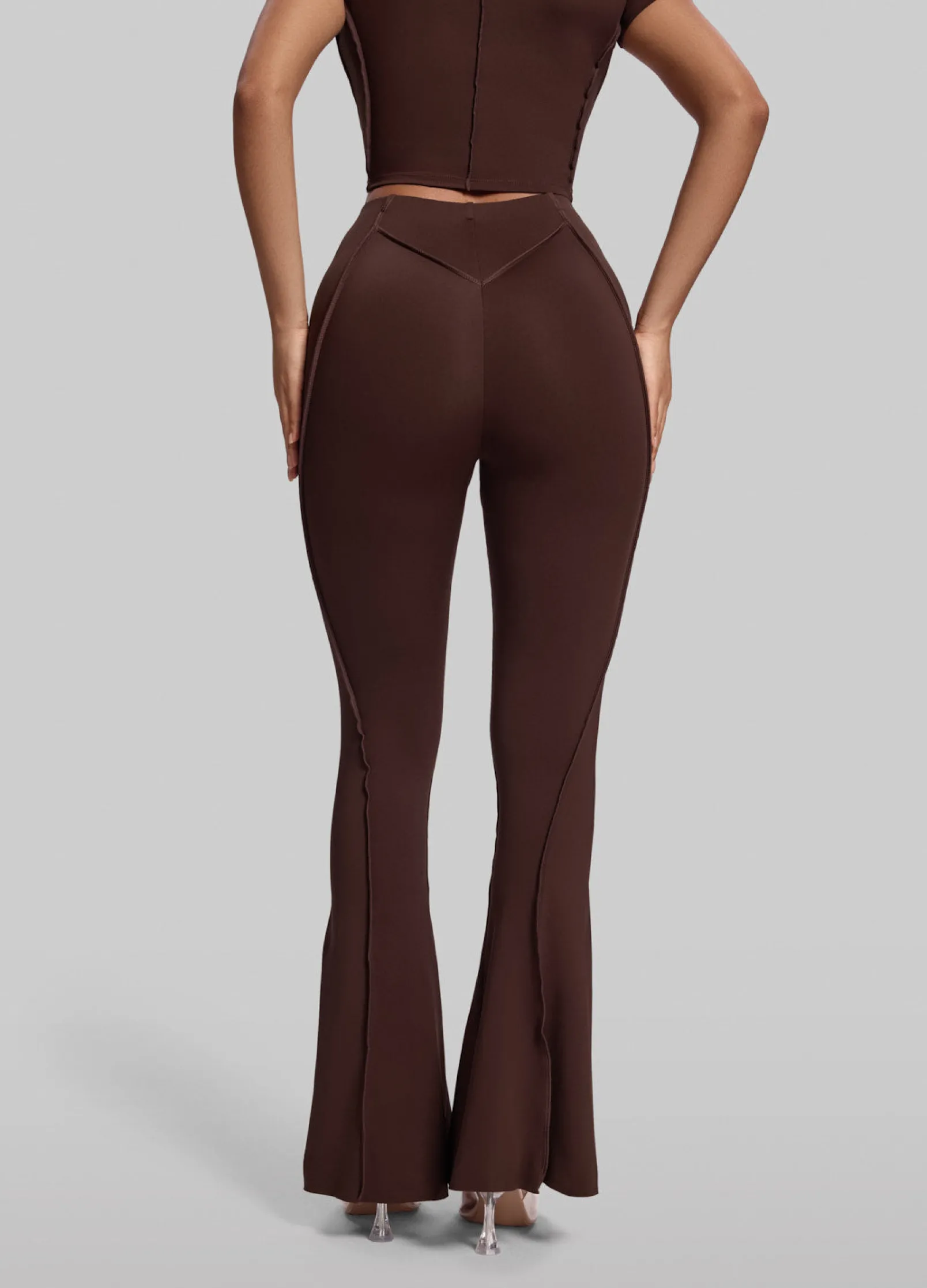 Flared Leggings mit Verlängerungseffekt