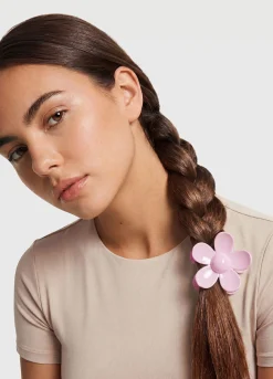 Flower-Shaped Hair Clip