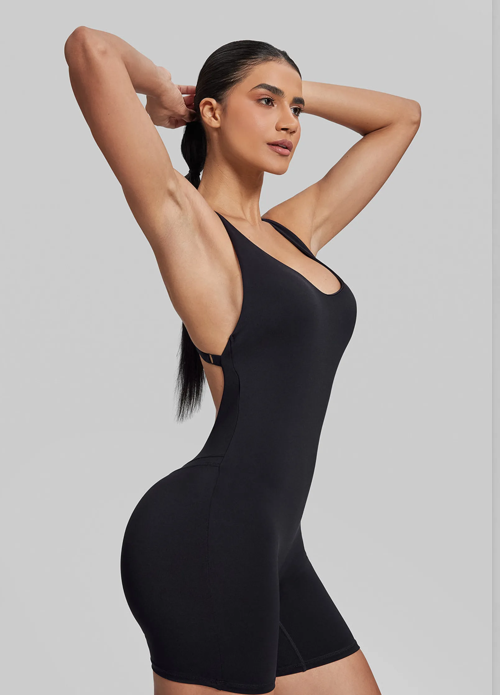 Form-Fitting Shorts Crossback Built-in Bra Sweat-Wicking Bodysuit