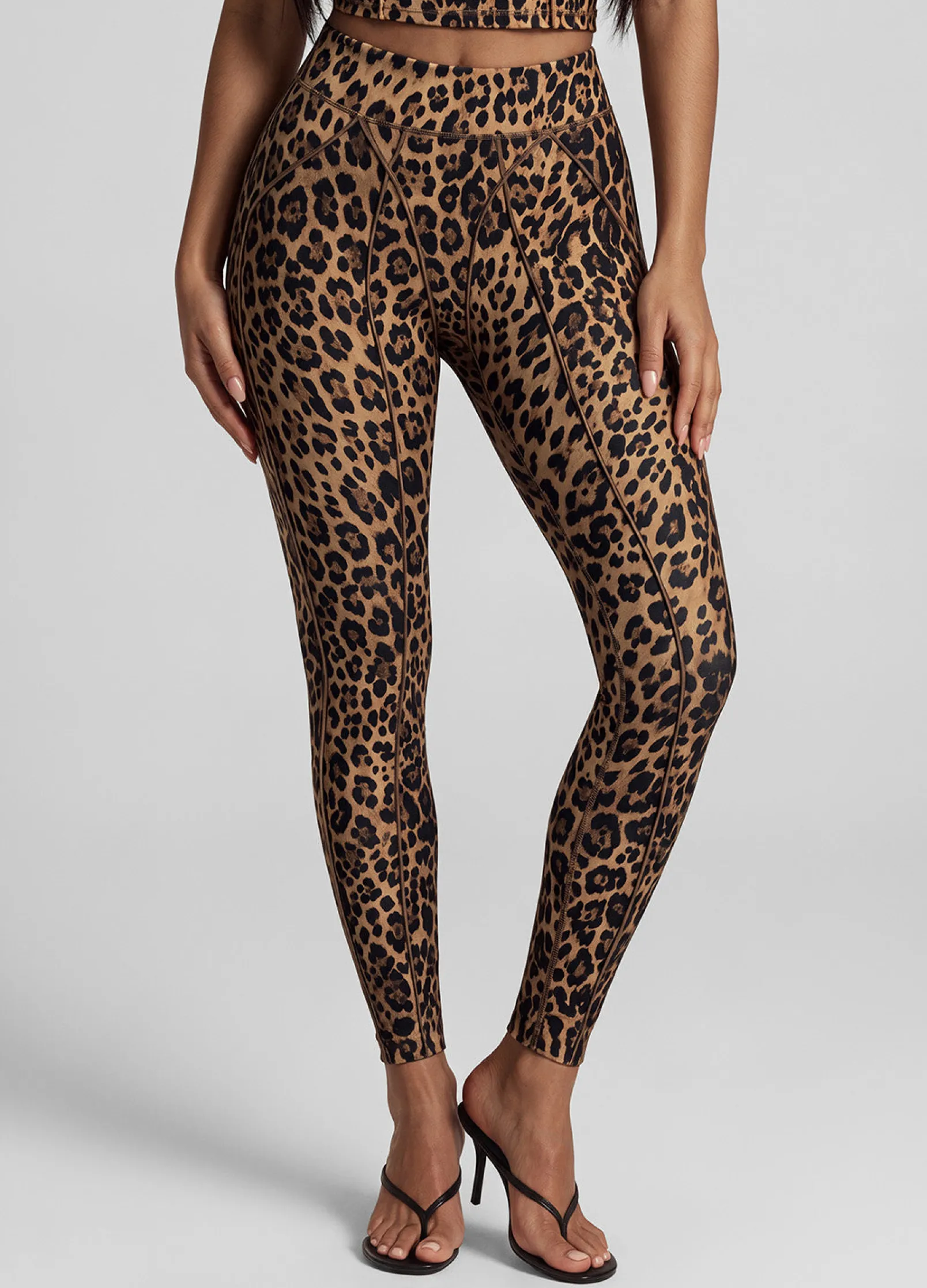 Golden Leopard Contour Stitch Leggings