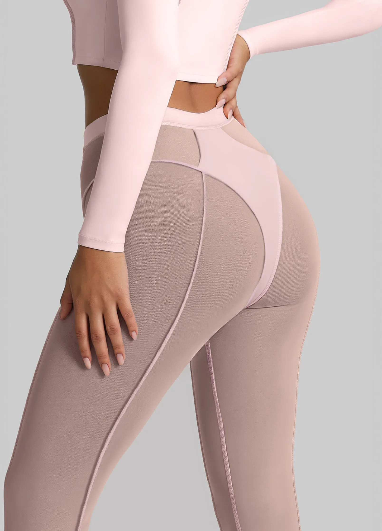 Halbtransparente Contour-Flared-Leggings