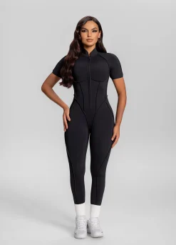 Kurzärmeliger Catsuit mit geschlossenem Rücken