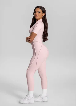 Kurzärmeliger Catsuit mit geschlossenem Rücken