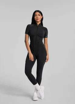 Kurzärmliger Catsuit in voller Länge