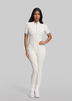Kurzärmliger Catsuit in voller Länge