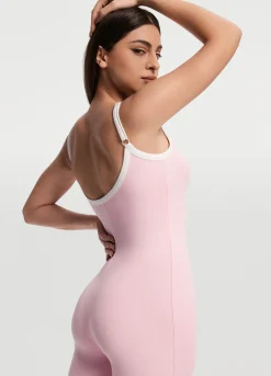 Langer Jumpsuit mit schmalen Trägern