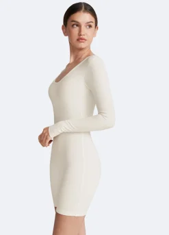 Langärmeliger U-Back-Bodysuit