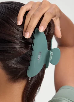 Large Claw Hair Clip
