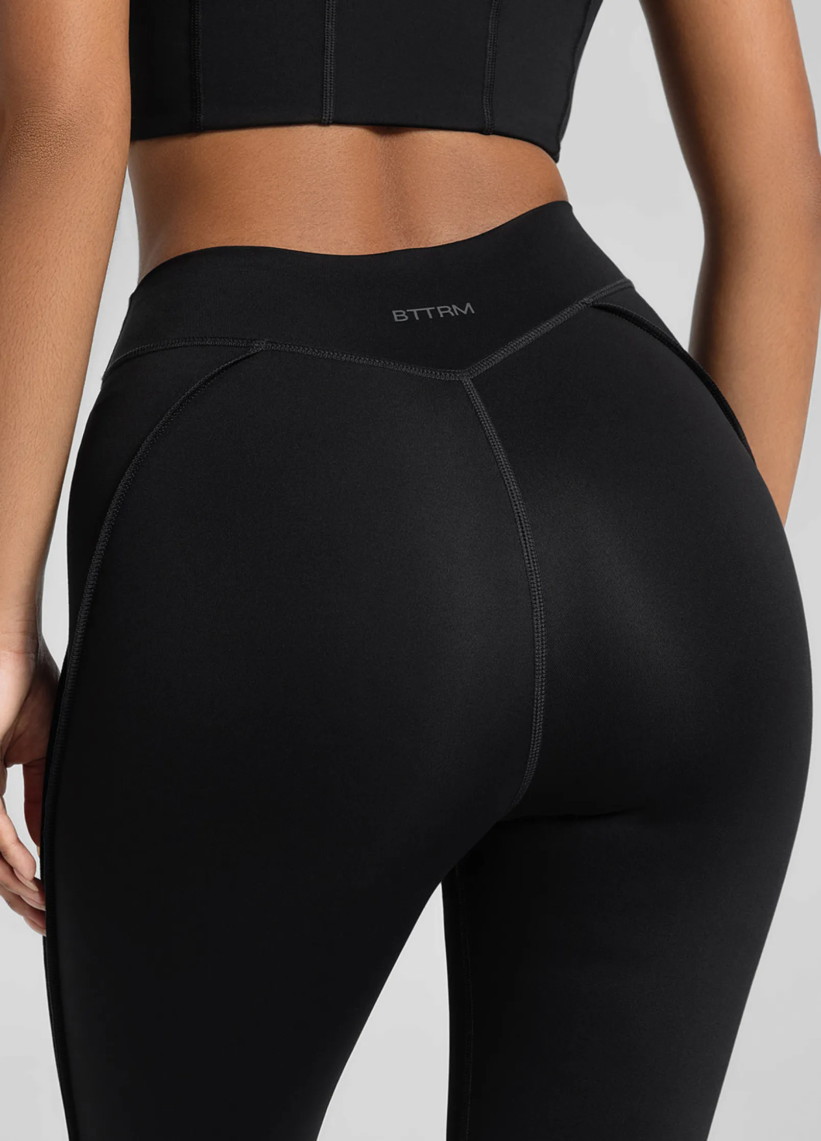 Leggings mit formenden Nähten