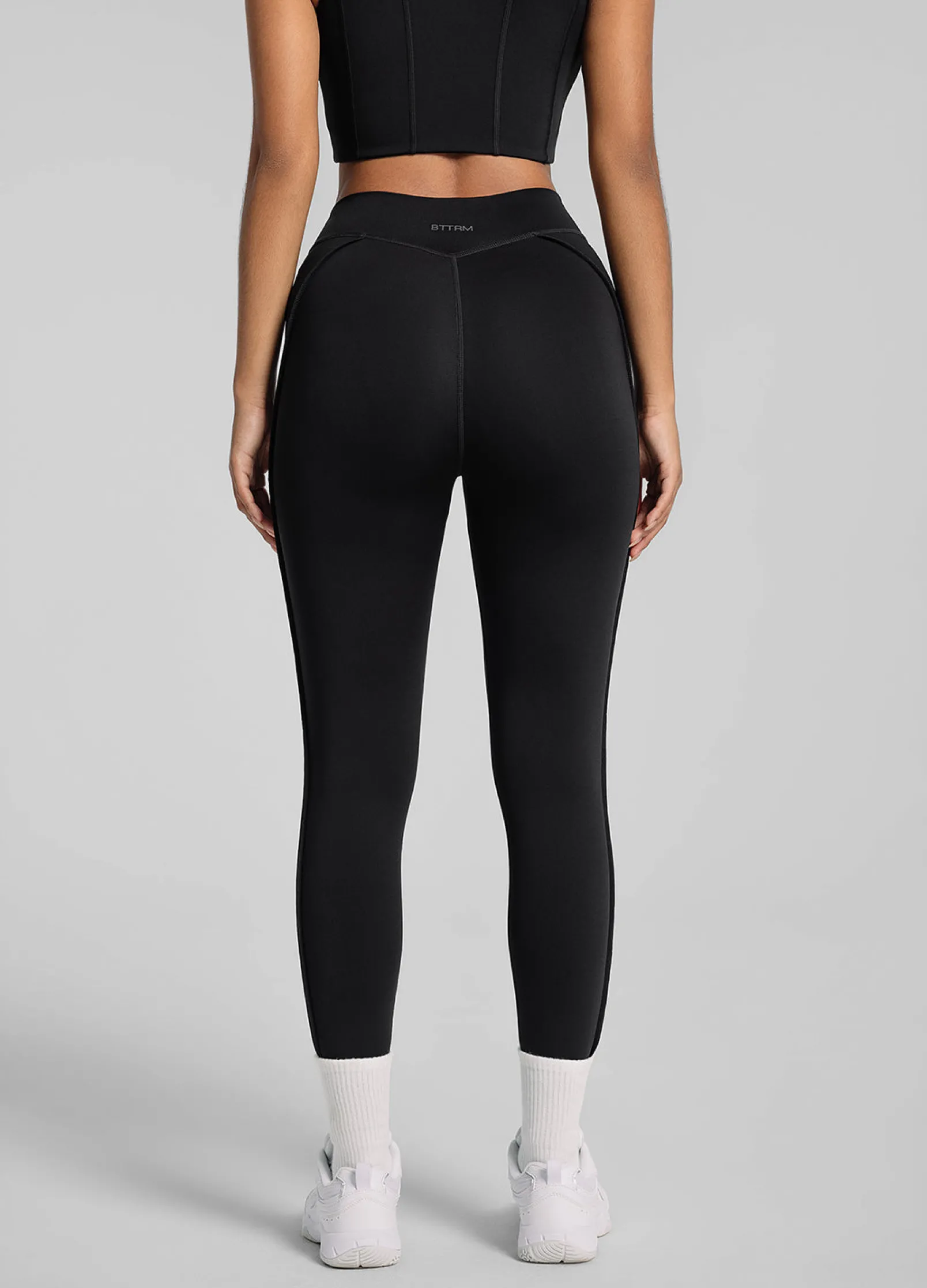 Leggings mit formenden Nähten