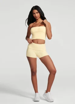 Micro-Shorts aus Zopfstrick