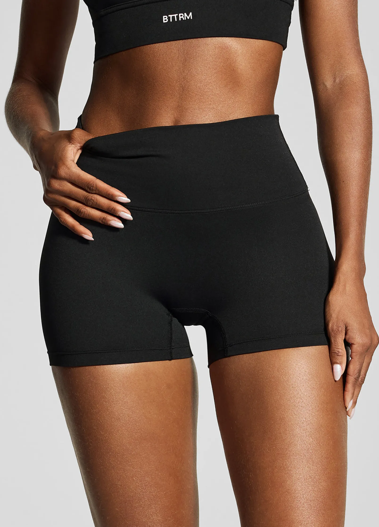 Micro-Shorts mit hohem Bund