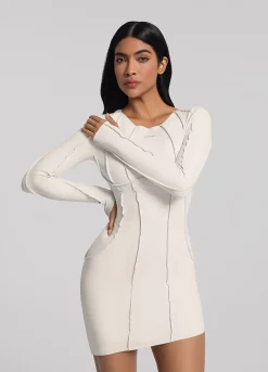 Mini-Kleid mit formenden Nähten
