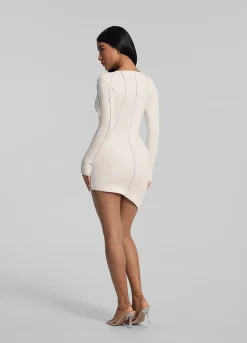 Mini-Kleid mit formenden Nähten