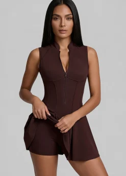 Mini-Kleid mit Konturnähten und geschlossenem Rücken