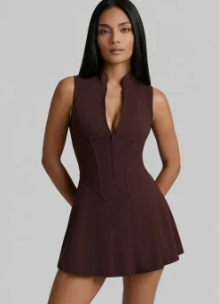 Mini-Kleid mit Konturnähten und geschlossenem Rücken