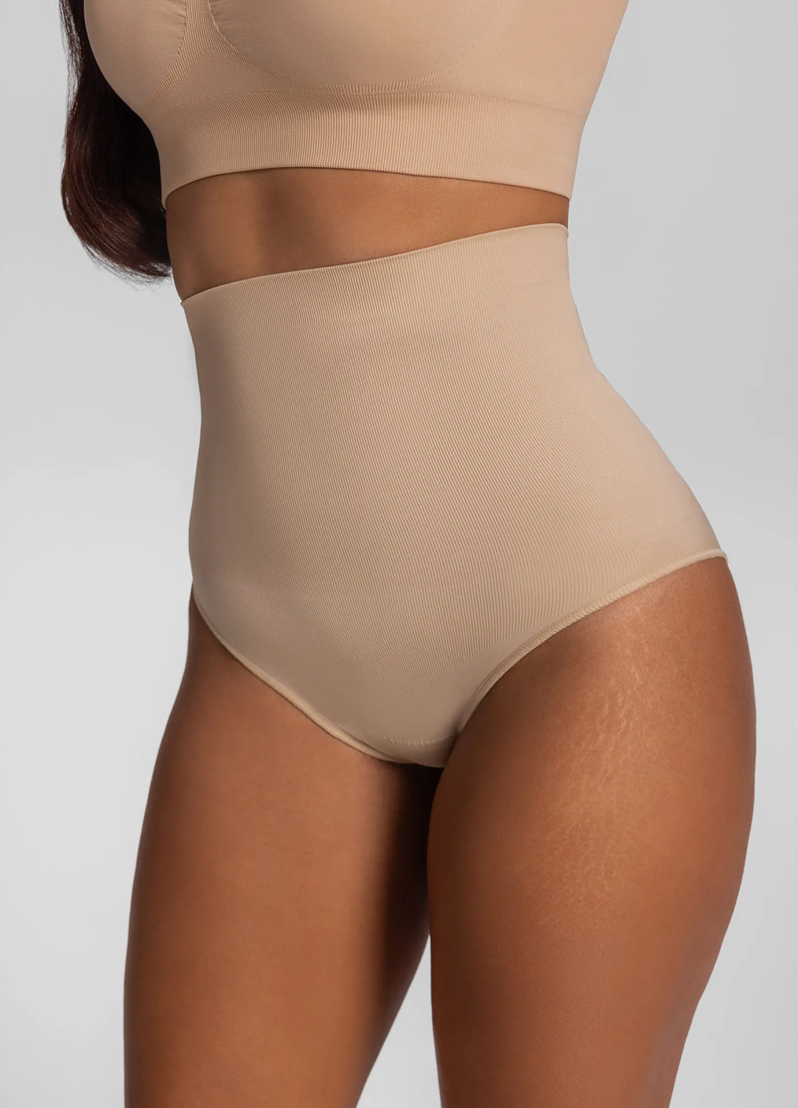 Nahtlose hoch taillierte Shapewear-Slips