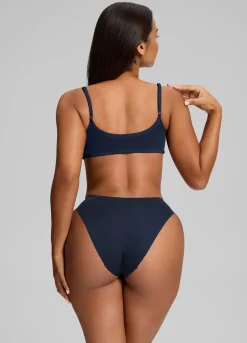 Nahtloser Bikini mit mittlerer Leibhöhe