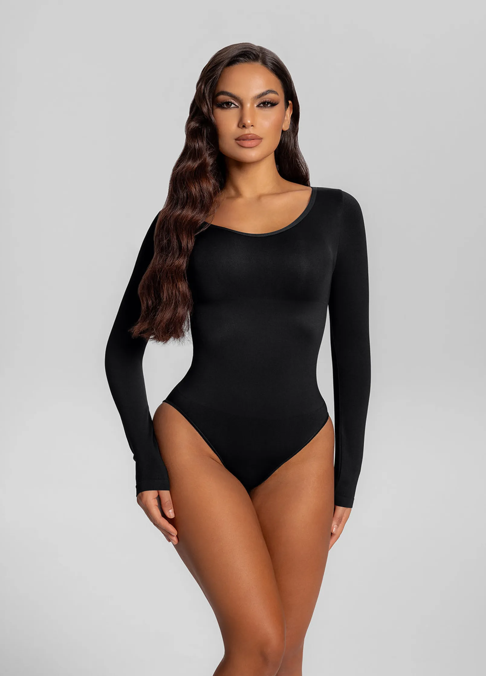 Nahtloser langärmeliger Shapewear-Body