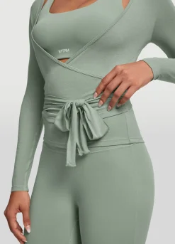 Nahtloses Pilates-Wickel-Top