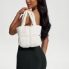 Pufftasche im Marshmallow-Look