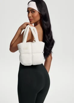 Pufftasche im Marshmallow-Look