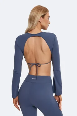 Rückenfreies Crop-Top mit vollen Ärmeln