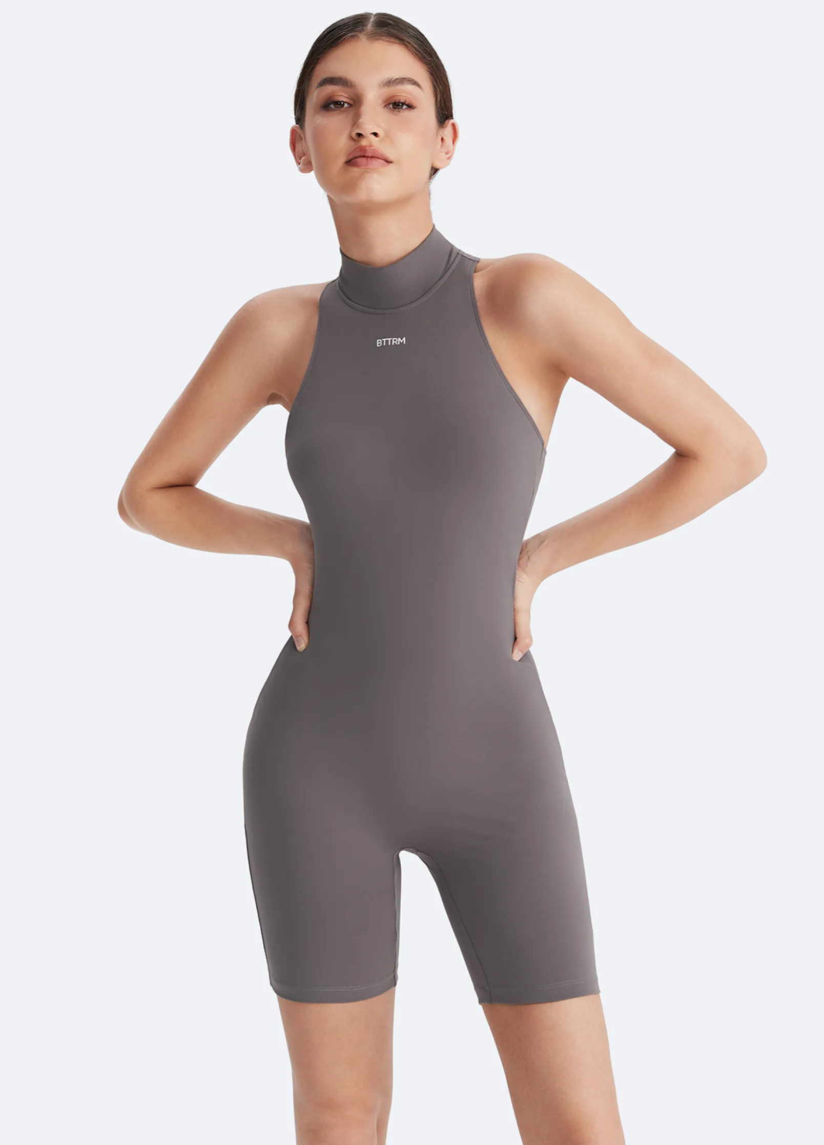 Ärmelloser Bodysuit mit hohem Halsausschnitt