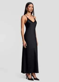 Satin-Maxikleid im Slip-Stil