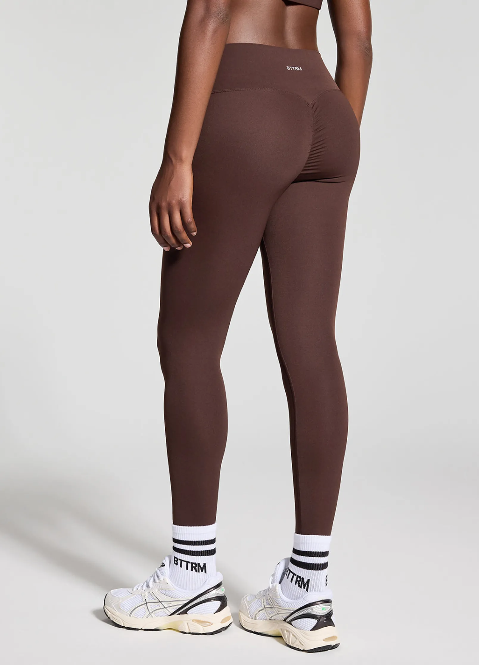 Scrunch-Leggings mit V-Bund