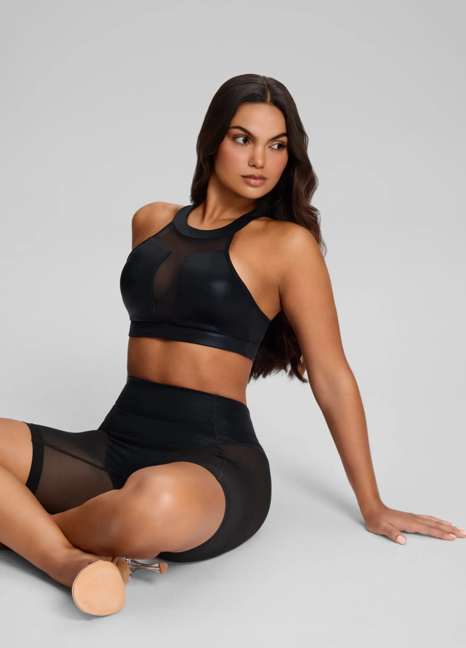 Sculpt High-Neck Top