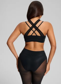 Sculpt Strappy Crossback Top