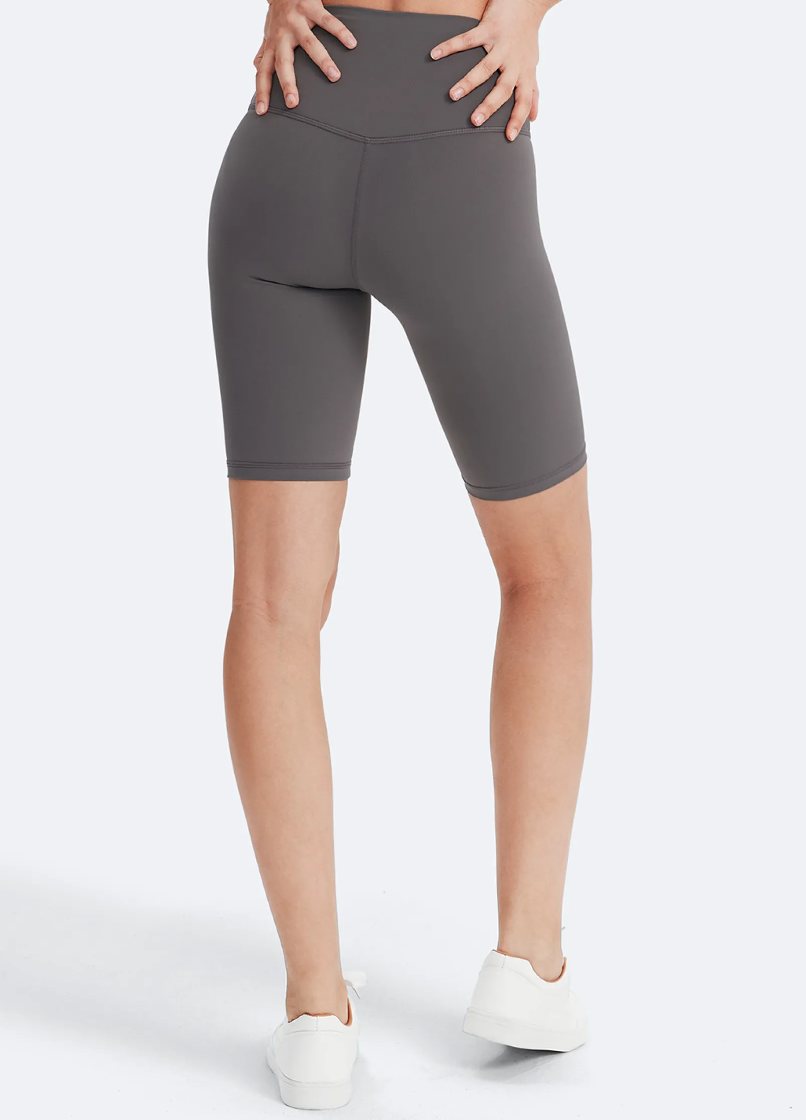 Shorts mit hoher Taille