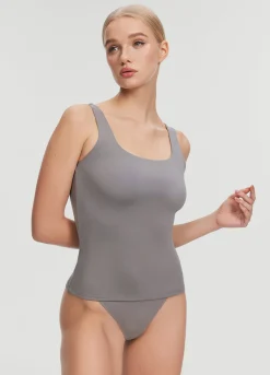 Tanktop mit eckigem Ausschnitt