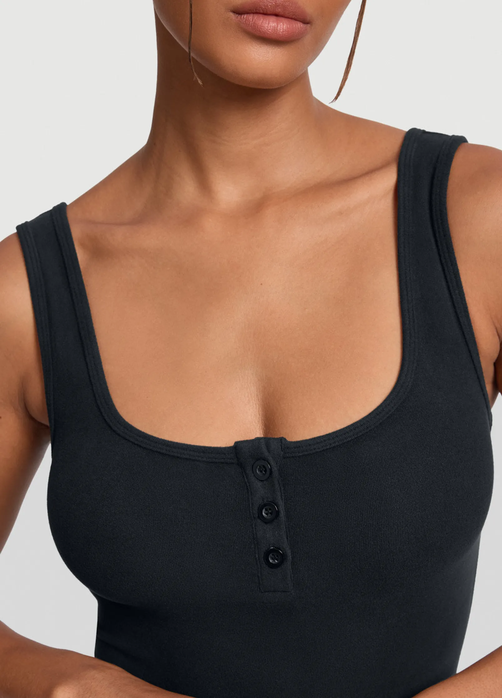 Tanktop mit Knopfleiste