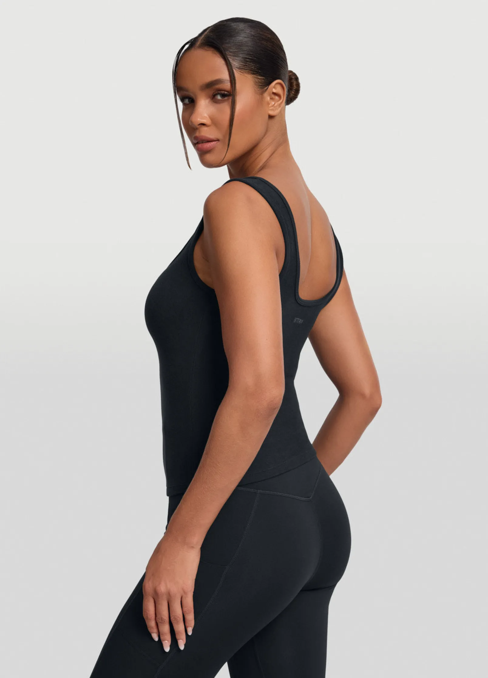 Tanktop mit Knopfleiste
