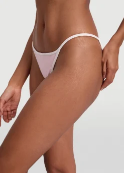 Tief sitzender Slip mit V-Schnitt